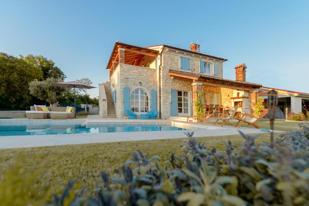 Villa Rajski Dvori Sveti Lovreč Pazenatički المظهر الخارجي الصورة
